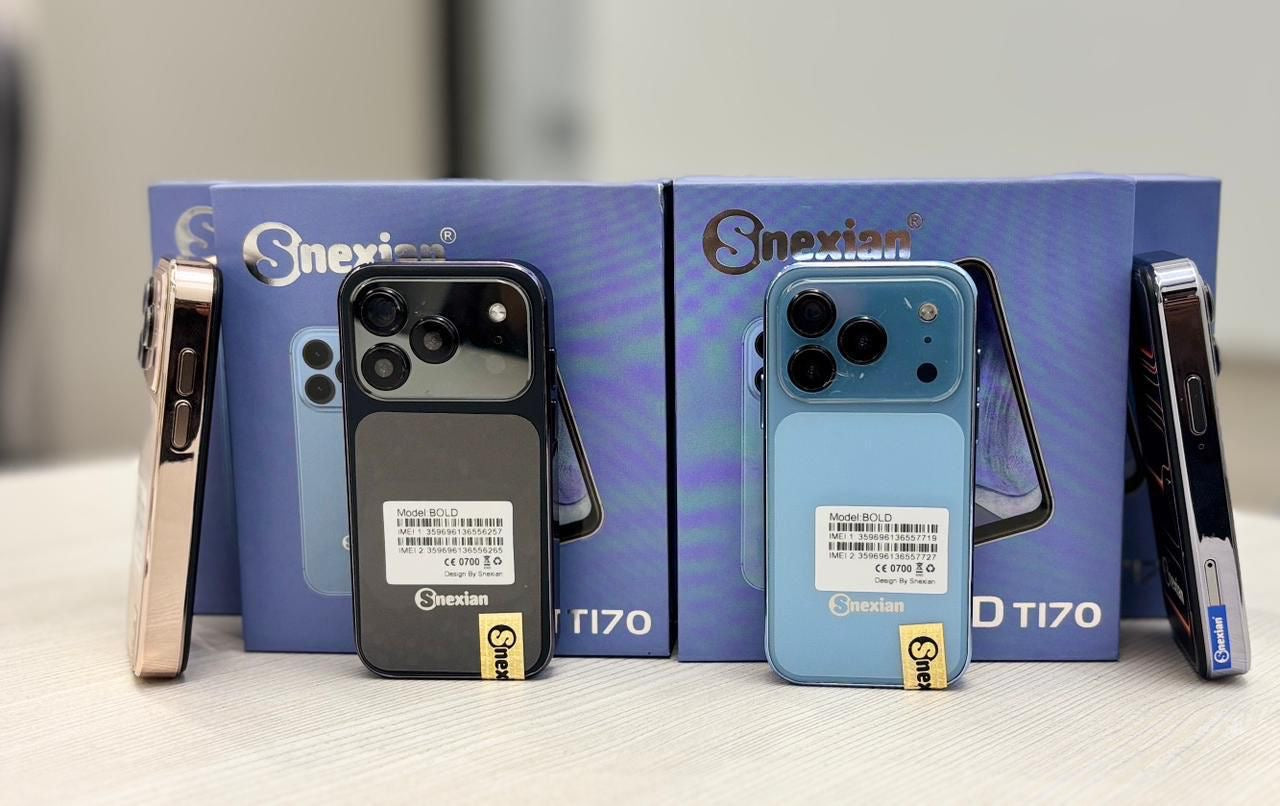 Snexian BOLOD 17 mini world,smallest smart phone triple camera, dual SIM