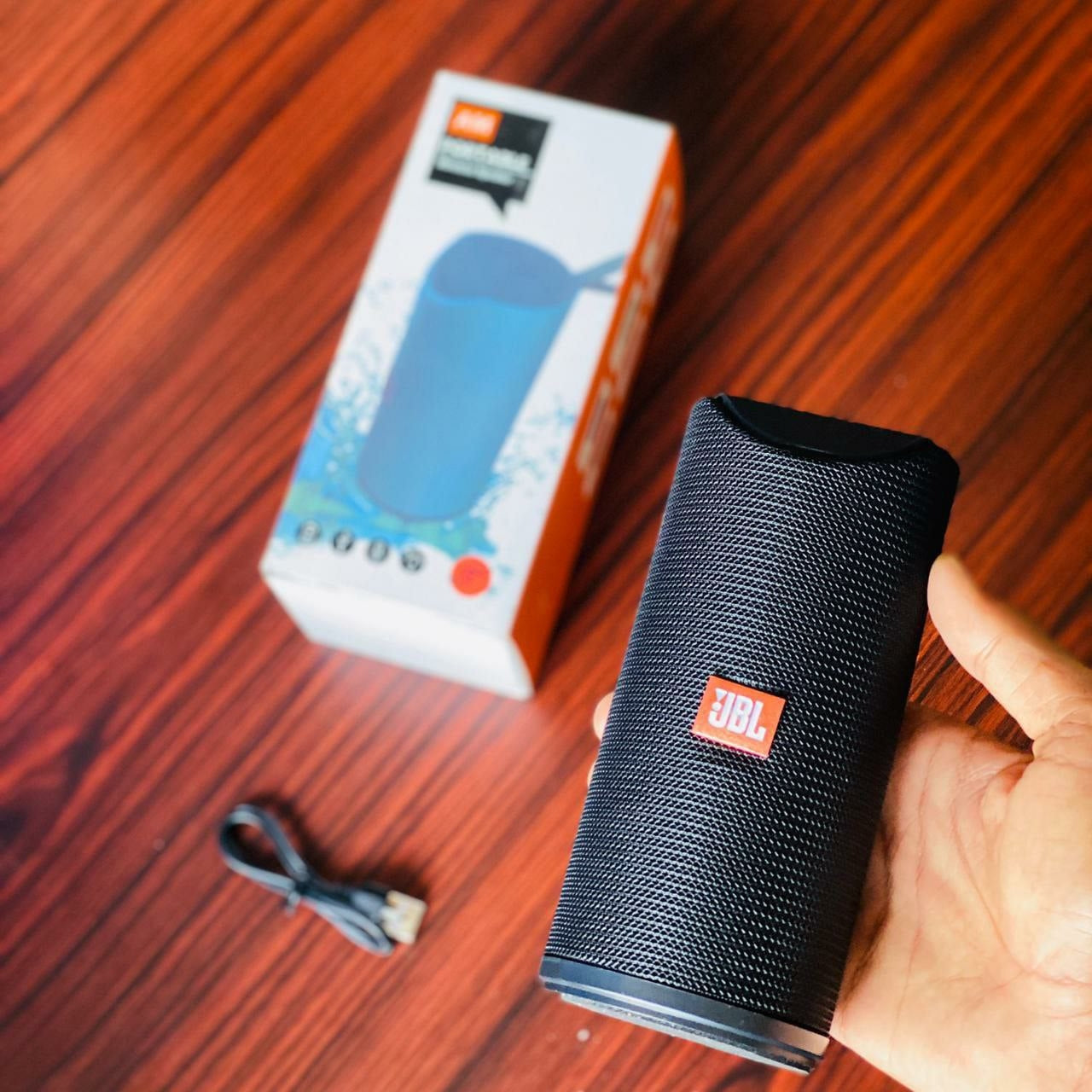 Portable Bluetooth Speaker Dynamic Thunder Sound With High Bass Bluetooth Speaker Stereo Channel With  Brand Log