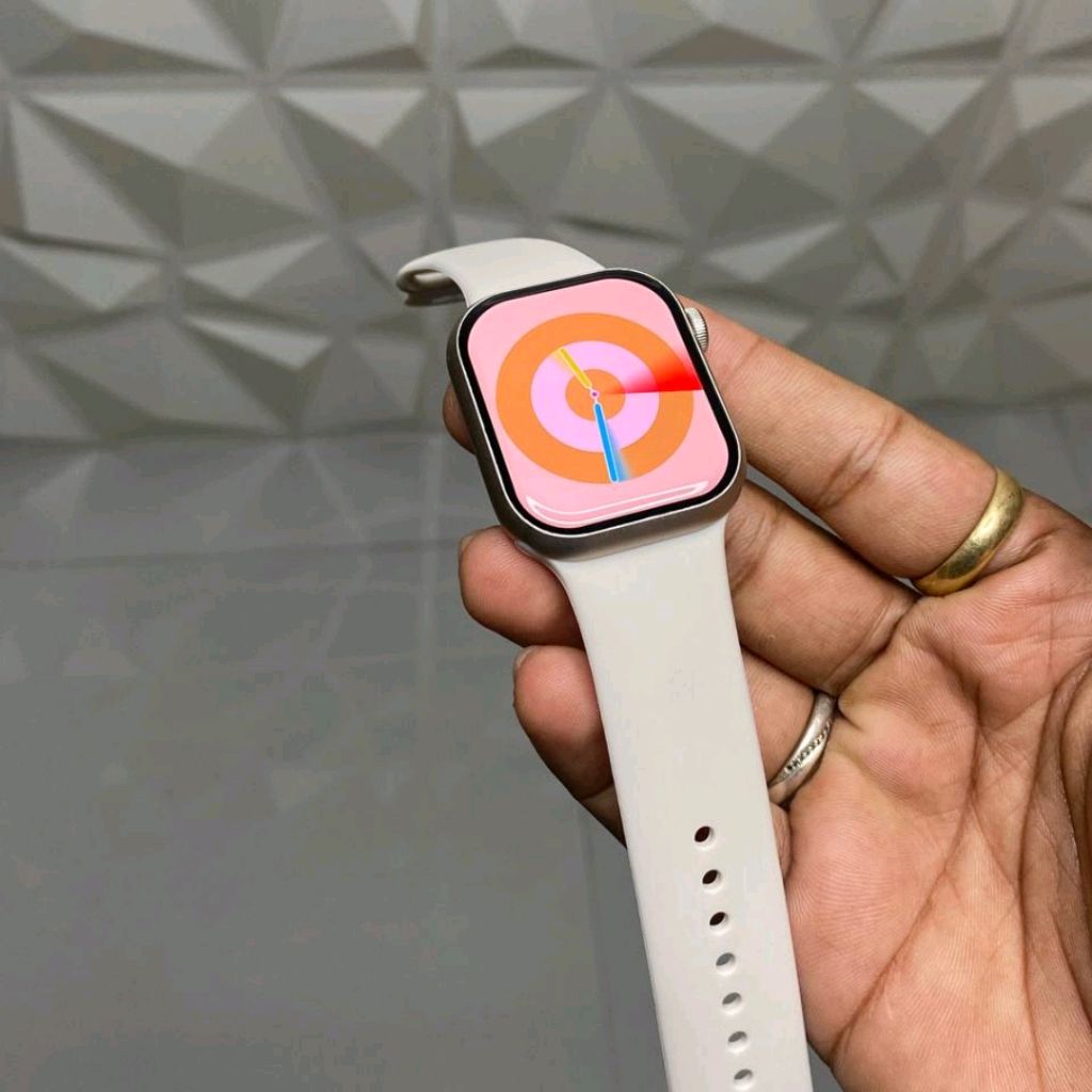 Hello Watch 3 Pro Plus SmartWatch 45mm With Super AMOLED Display, IP68 Rating, NFC, Compass, Always On Display, Sport Watch And 4GB Internal Storage