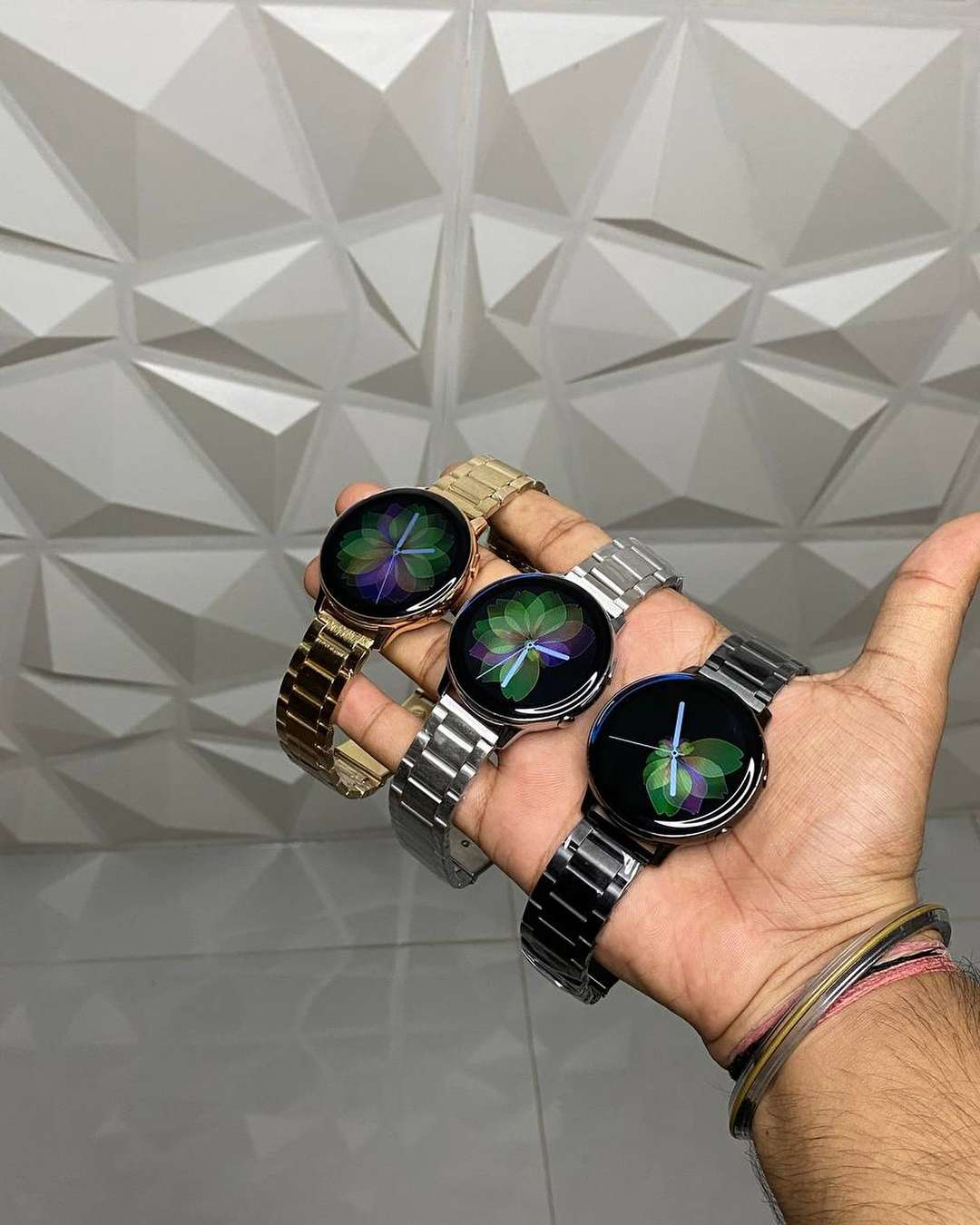 Samsng galxy active 2 seven strap combo watch