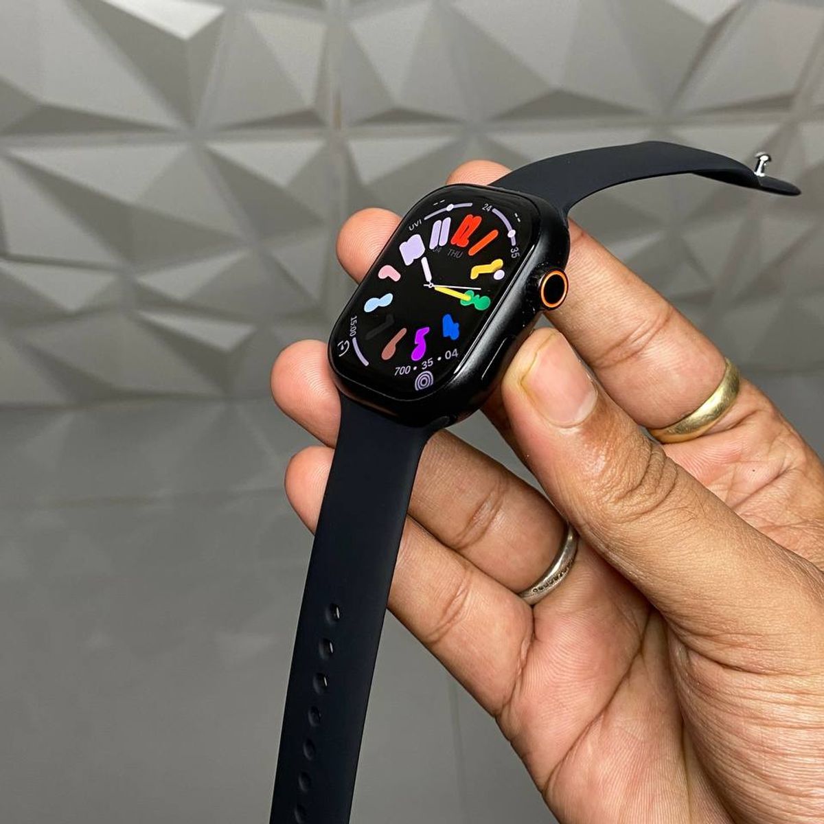 S16 Seris 9 Amoled Display 2gb Ram And 32gb Storage With 180° Camera SIM card watch