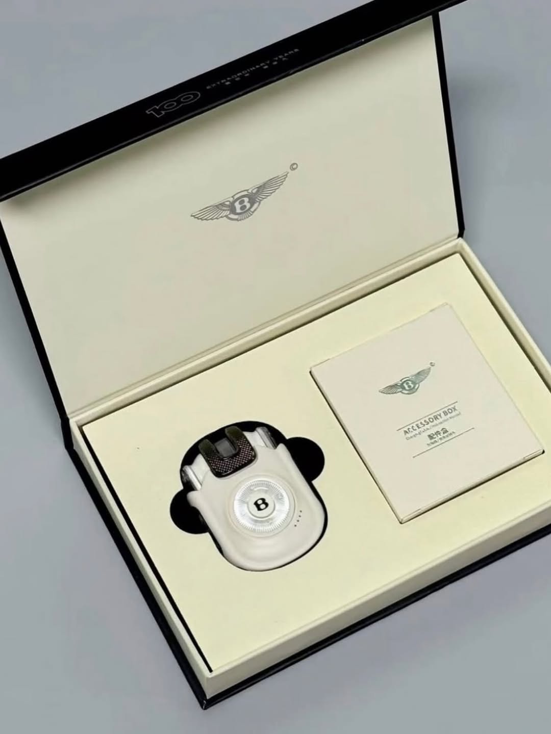 Q12 Bluetooth earphone with fancy design