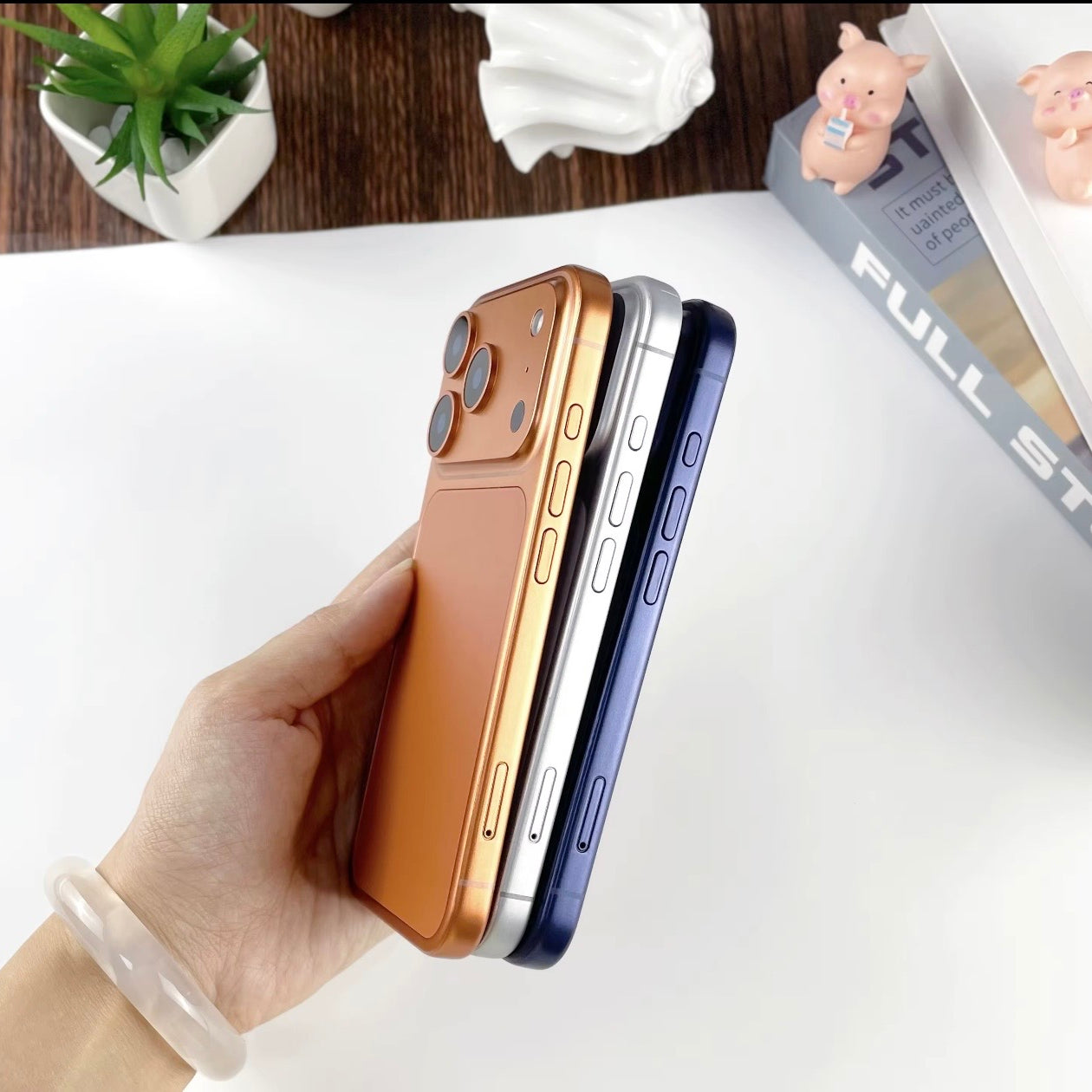 17 Max Black Screen Non-Working Fake Dummy Display Model