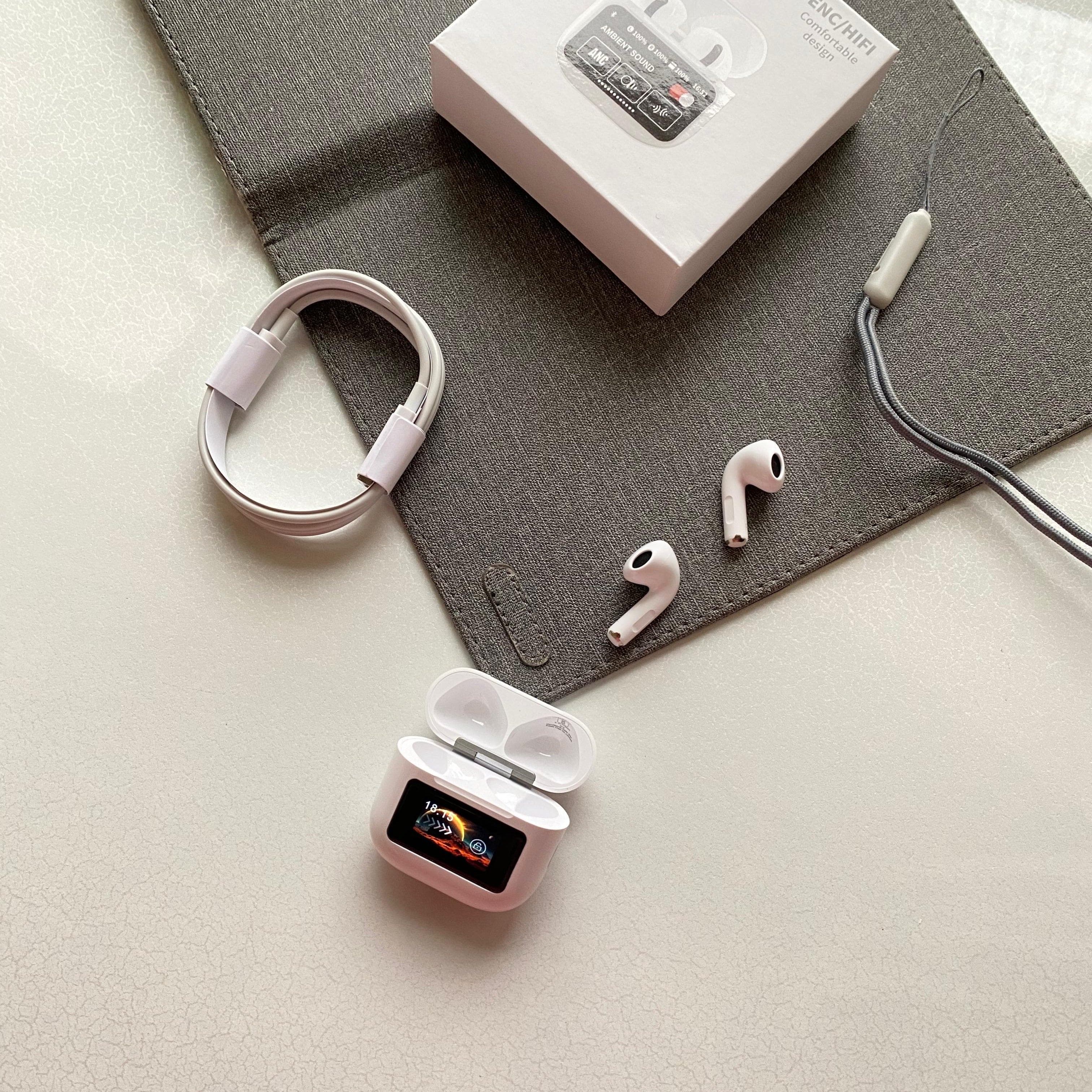 AirPds 3 With Display ENC/Anc