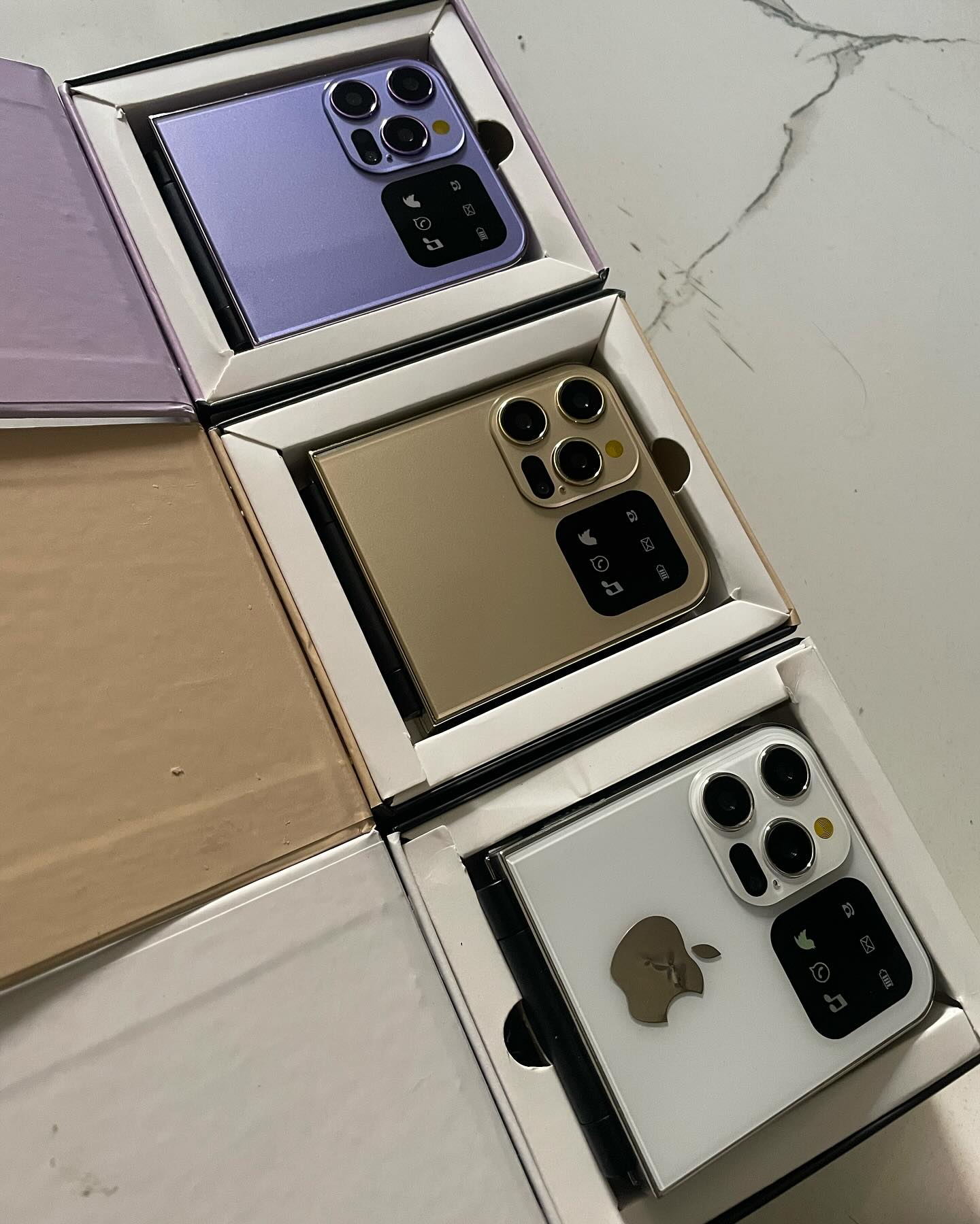 Flip Keypad mobile Phone Generation 2 ￼