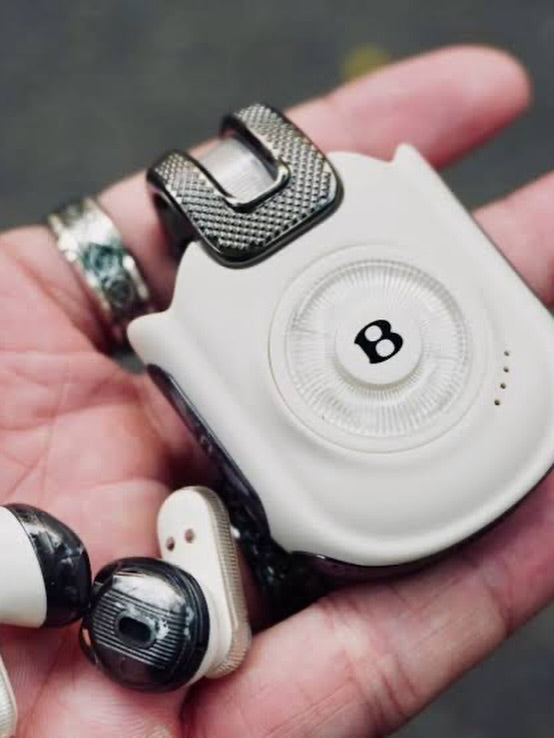 Q12 Bluetooth earphone with fancy design
