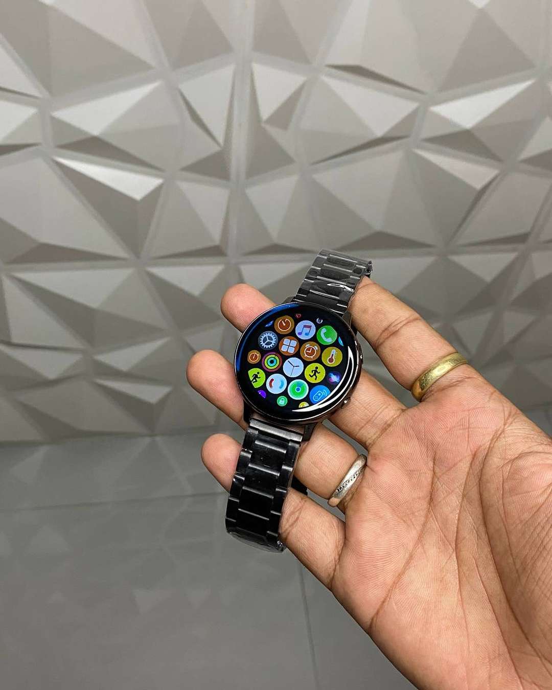 Samsng galxy active 2 seven strap combo watch