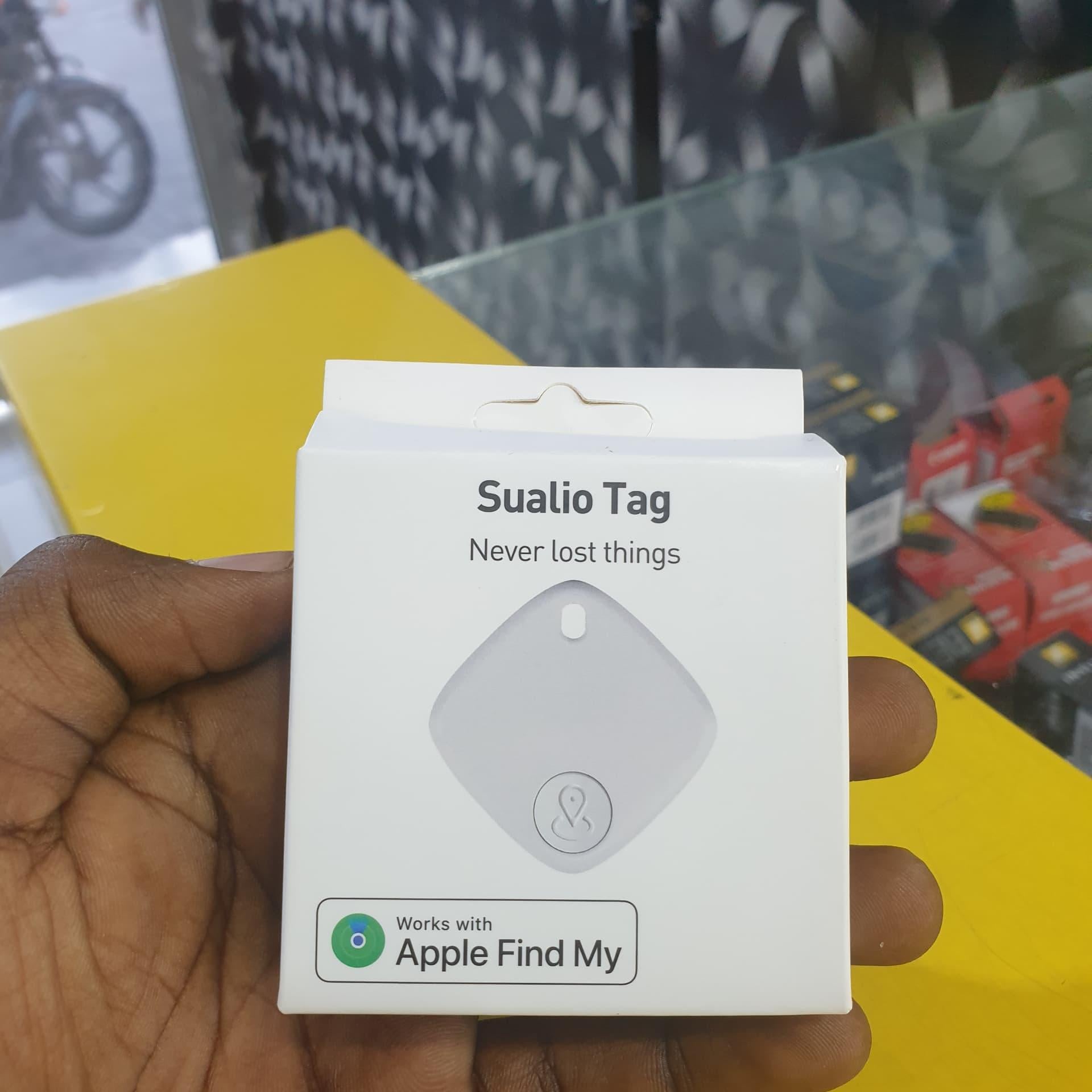 Find tag Item Finder with Key Chain, Smart Item Locator for Keys, Bags, Luggage, Pet, Battery Included Sualio tag