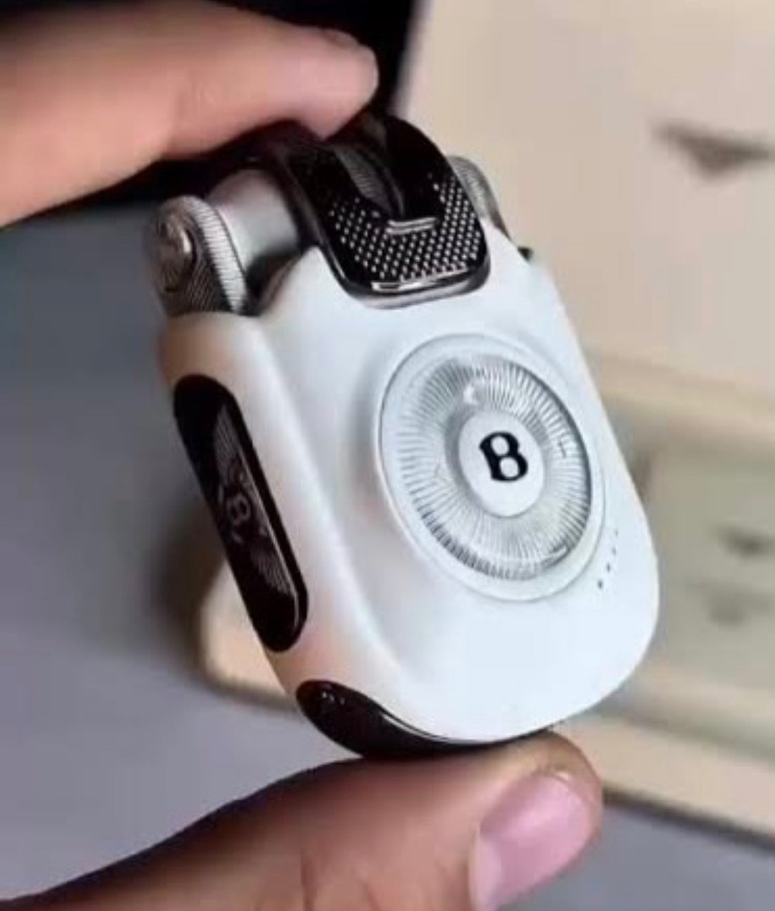 Q12 Bluetooth earphone with fancy design