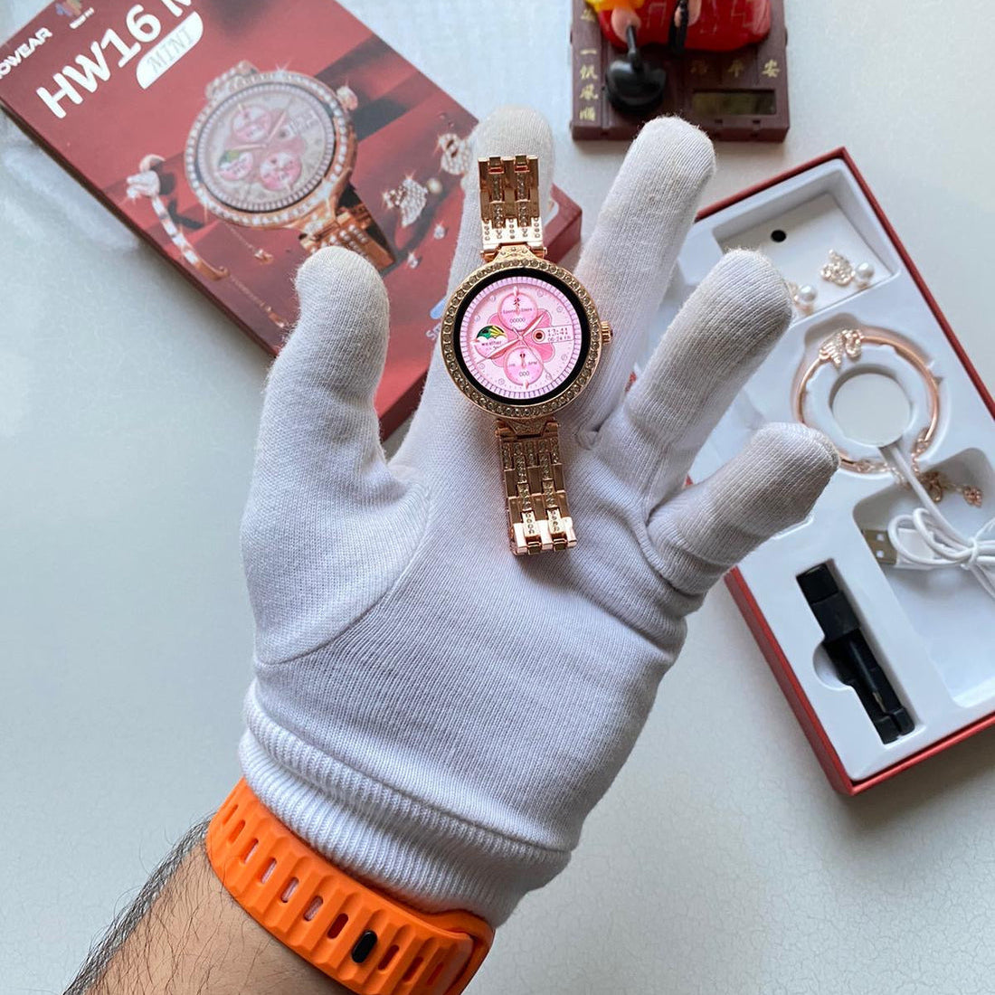 HW16 Mini Luxury Women Smart Watch AMOLED Display BT – RJMobile01