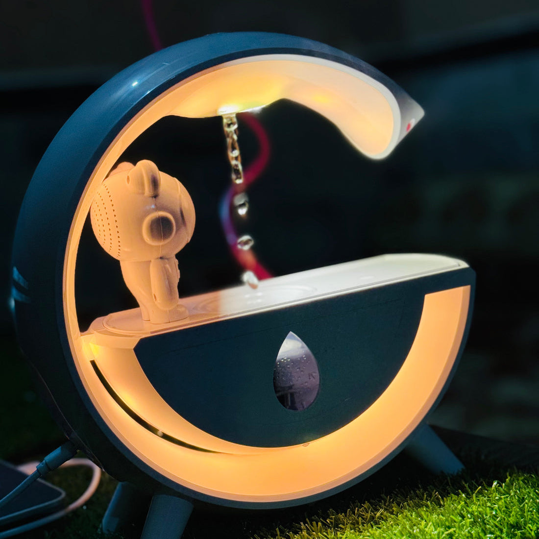 Multi Functional Bluetooth Speaker, Anti- Gravity Humidifier