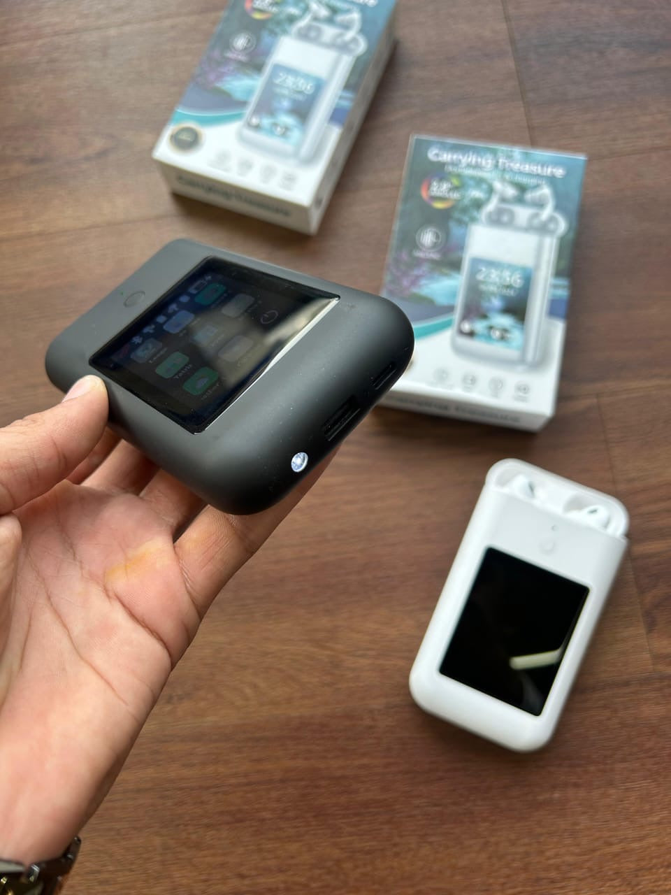 TWS Wireless Earbuds with 2.8
Inch HD Touch Screen, 8000mAh Power Bank,